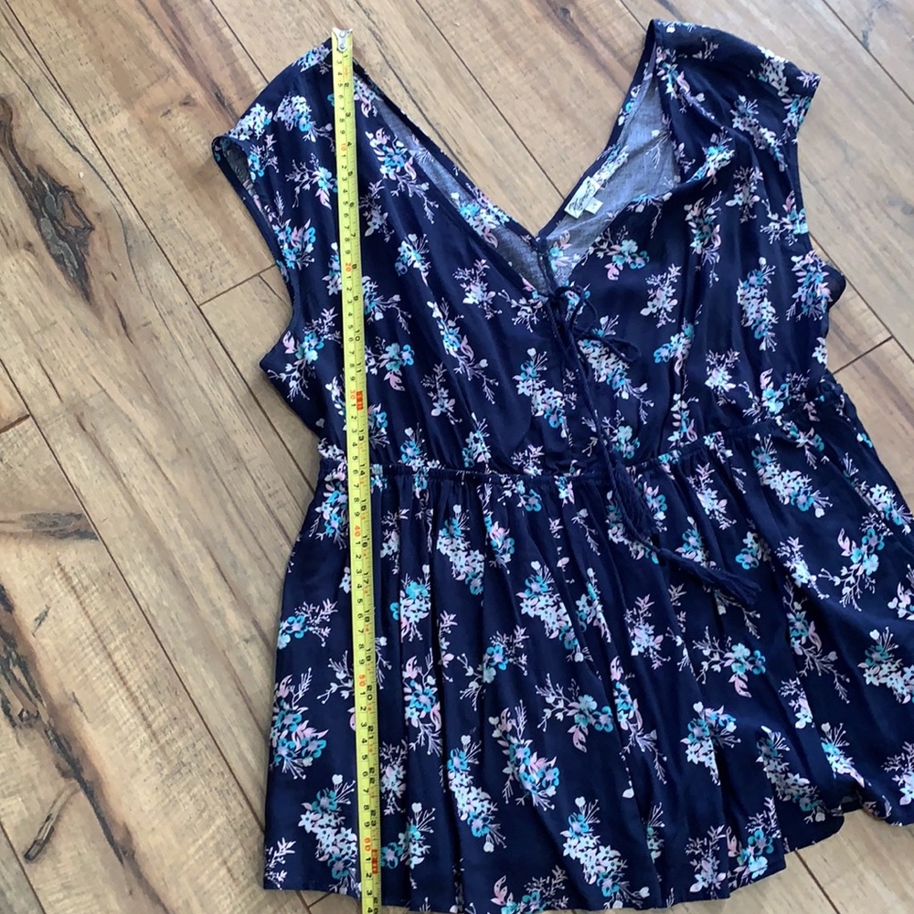 Kismet floral top - Picture 5 of 10